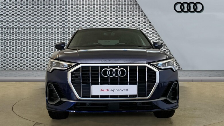 Audi Q3 35 TFSI S Line 5dr Petrol Estate